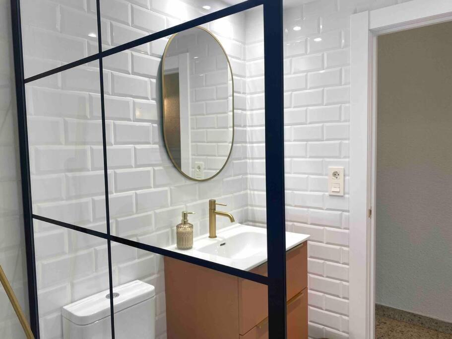 Acogedor Apartamento A 5 Min Del Ave サラゴサ エクステリア 写真