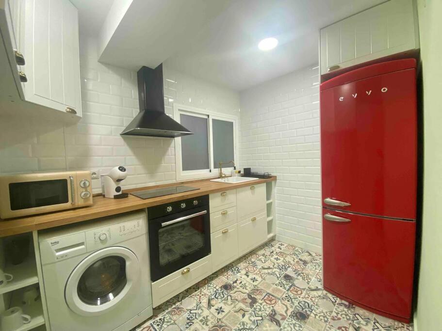 Acogedor Apartamento A 5 Min Del Ave サラゴサ エクステリア 写真